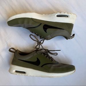 Nike Air Max Thea Olive Green